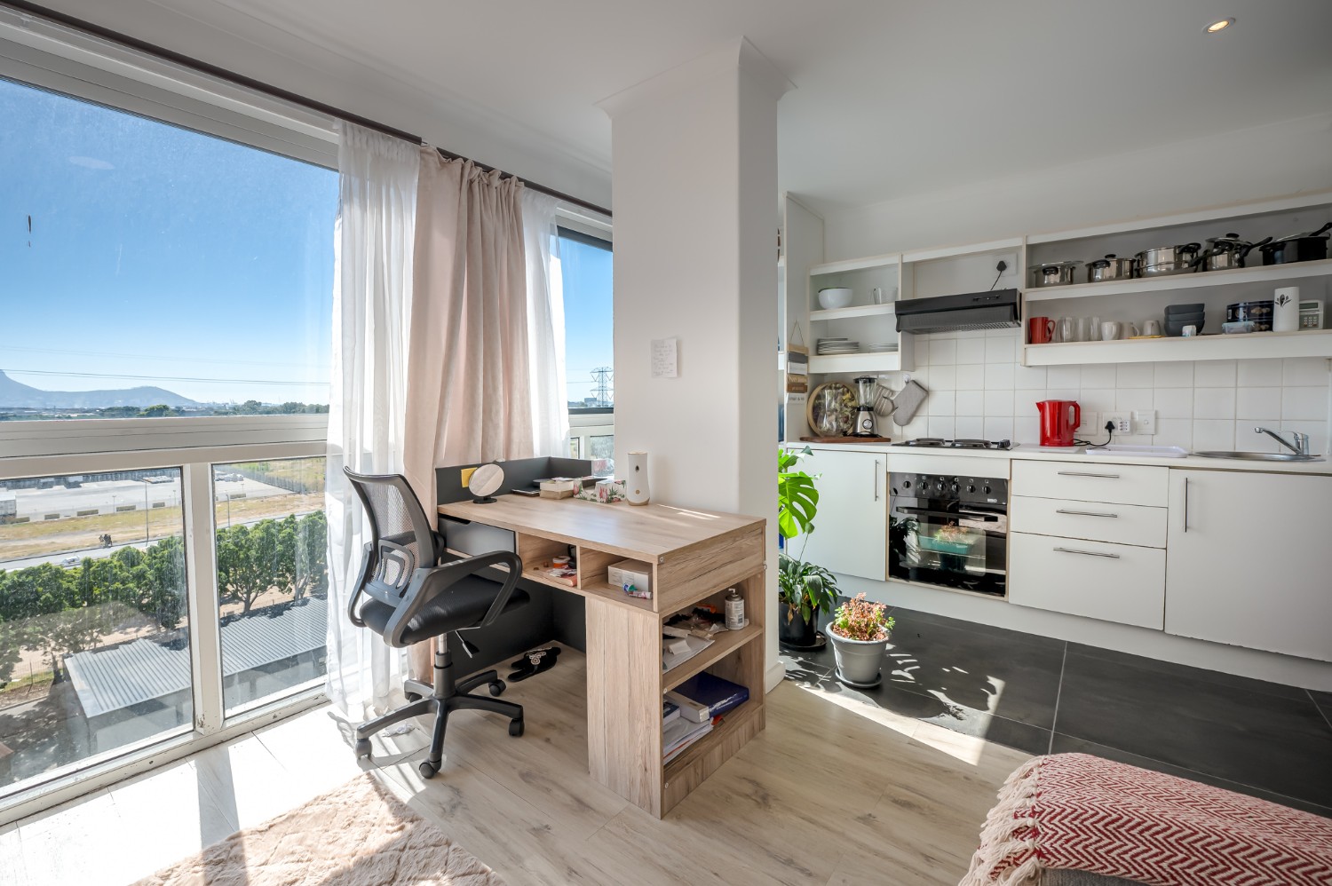 1 Bed Apartment For Sale in Townsend Estate (R 620,000)