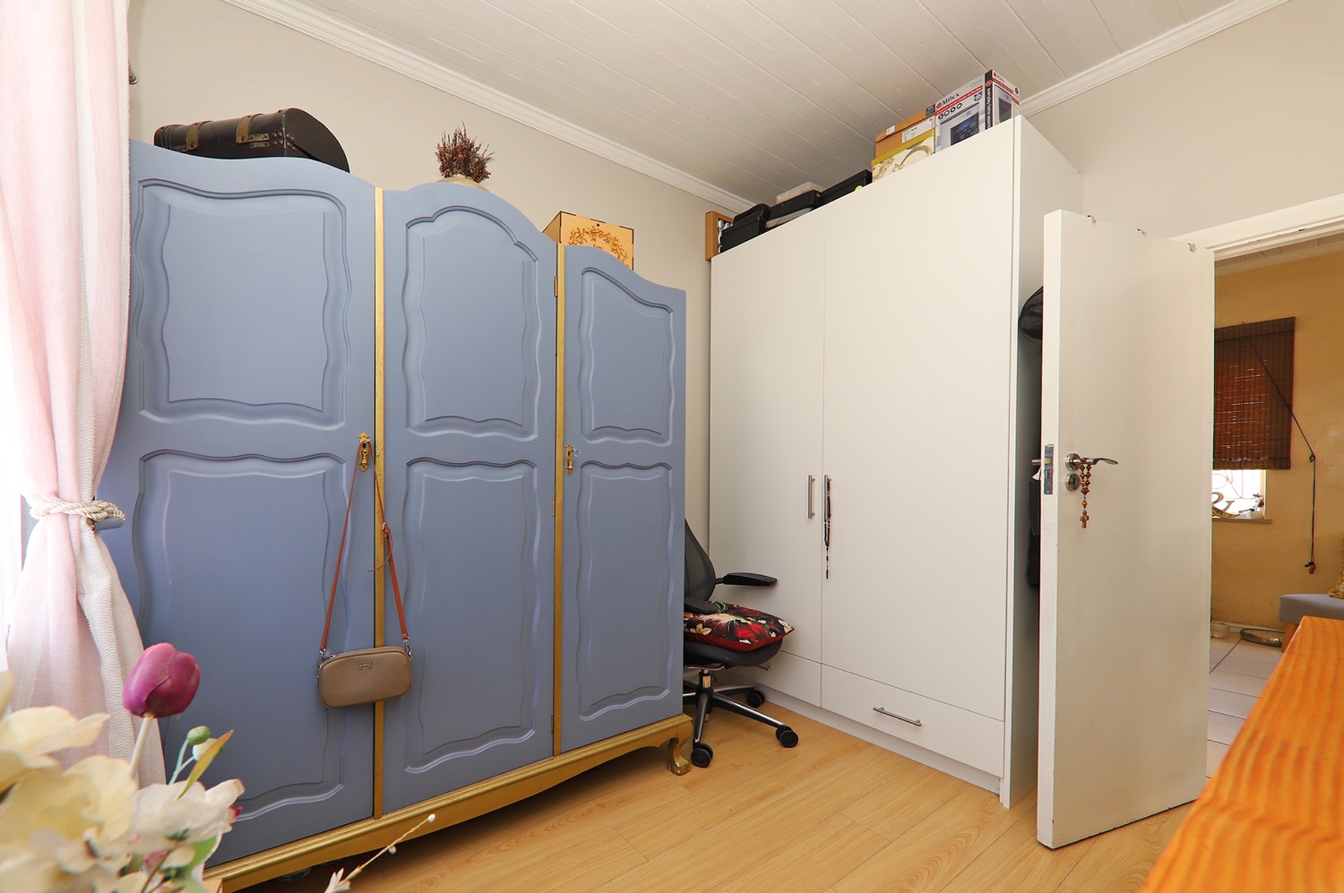 2 Bed Home For Sale in Athlone (R 1,250,000)