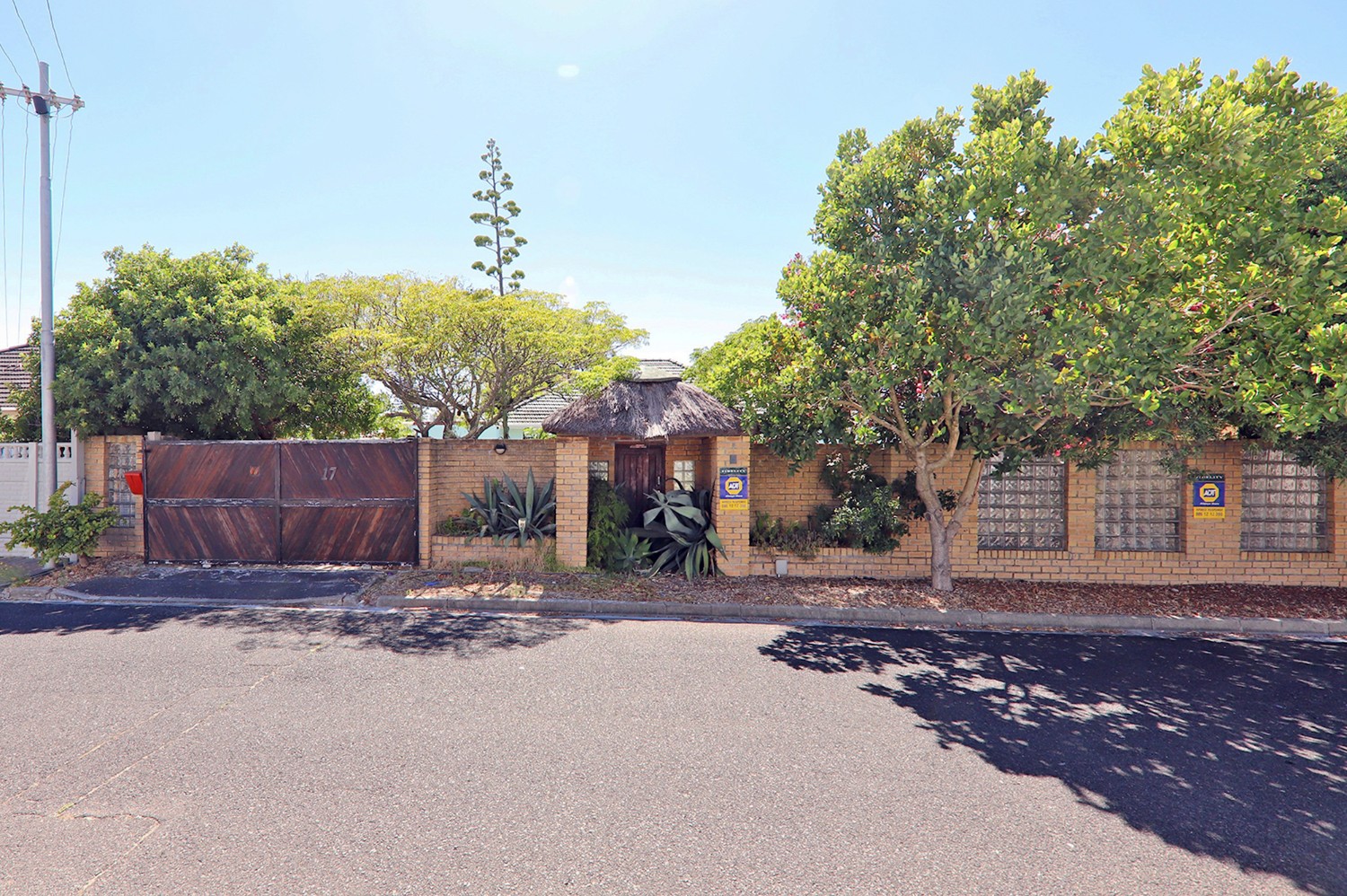 4 Bed Home For Sale in Kenwyn (R 2,700,000)