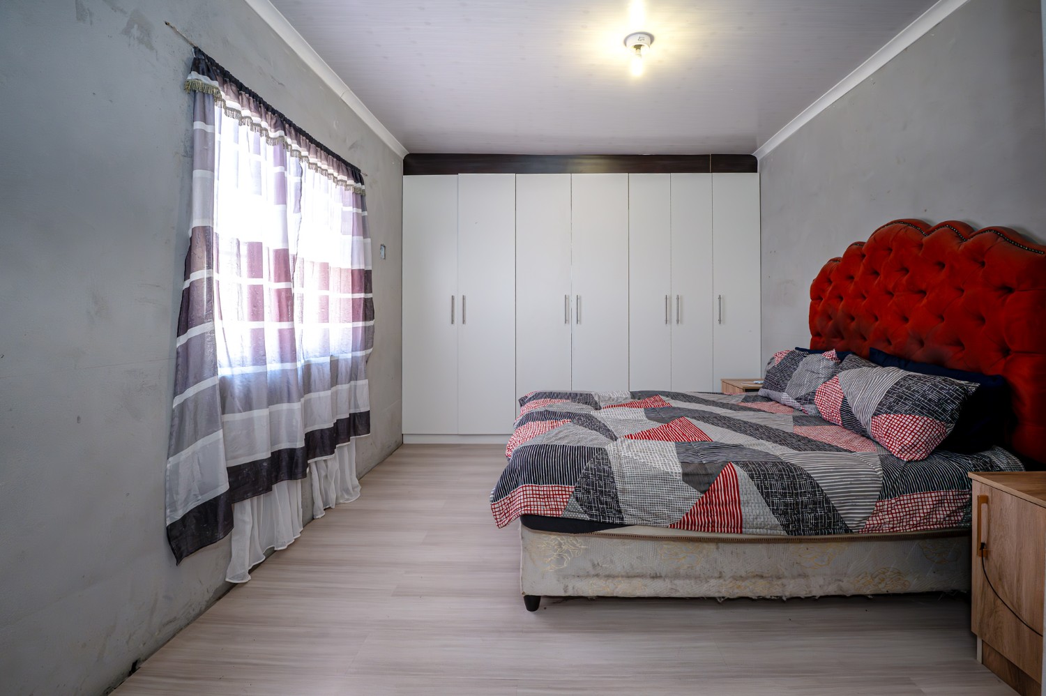 4 Bed Home For Sale in Forest Heights (R 1,150,000)