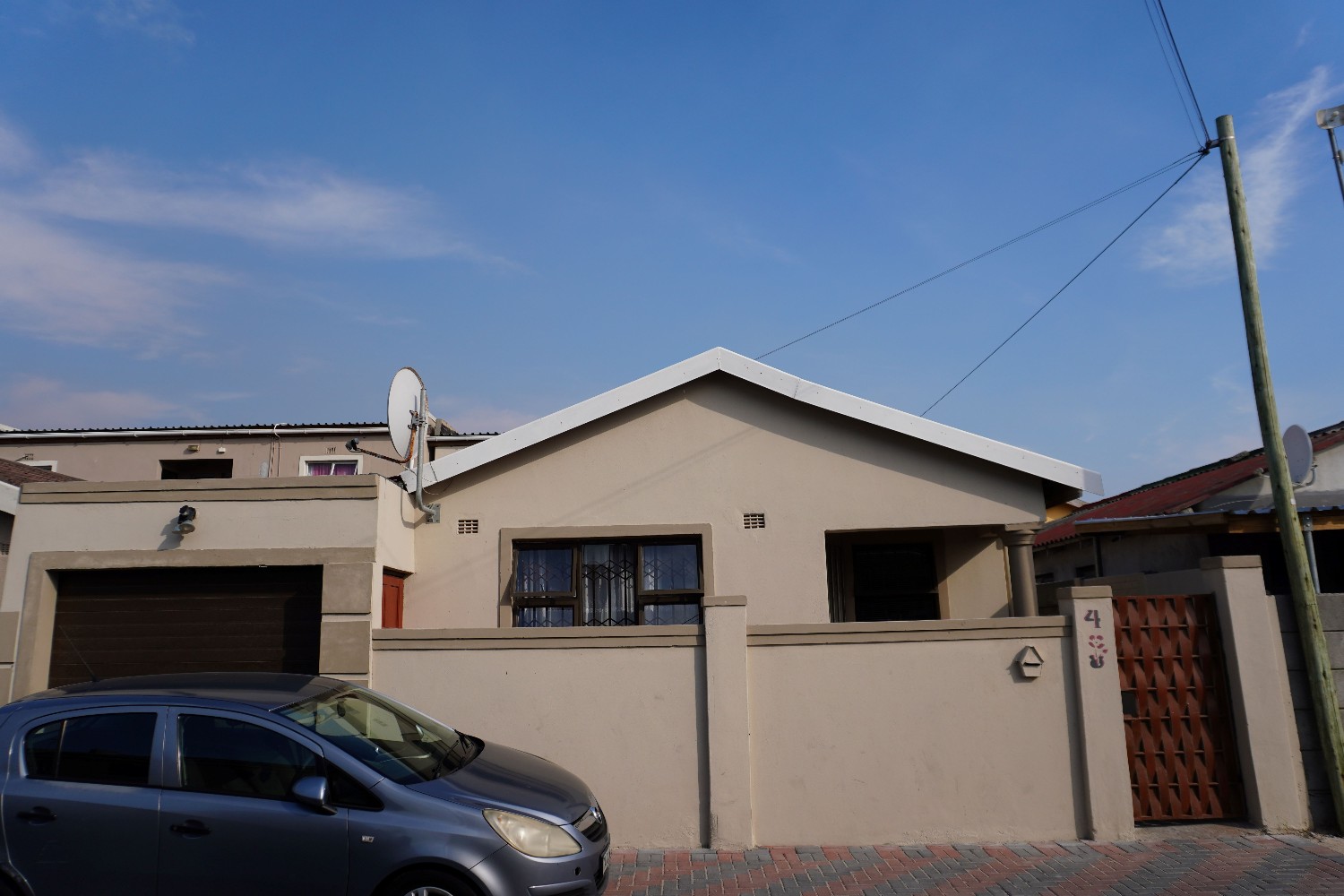 2 Bed Home For Sale in Ilitha Park (R 1,199,000)