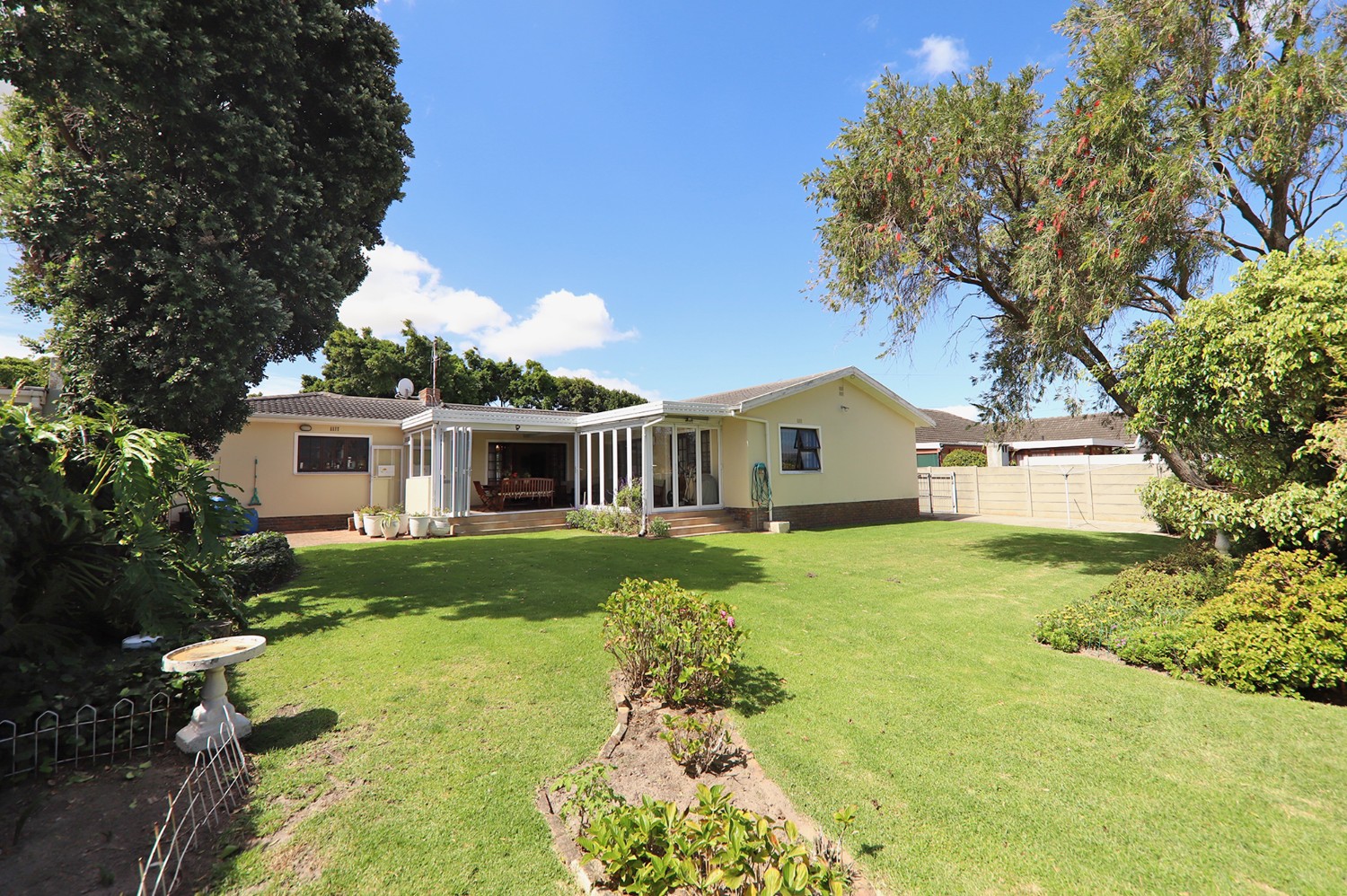 3 Bed Home For Sale in Elfindale (R 3,500,000)