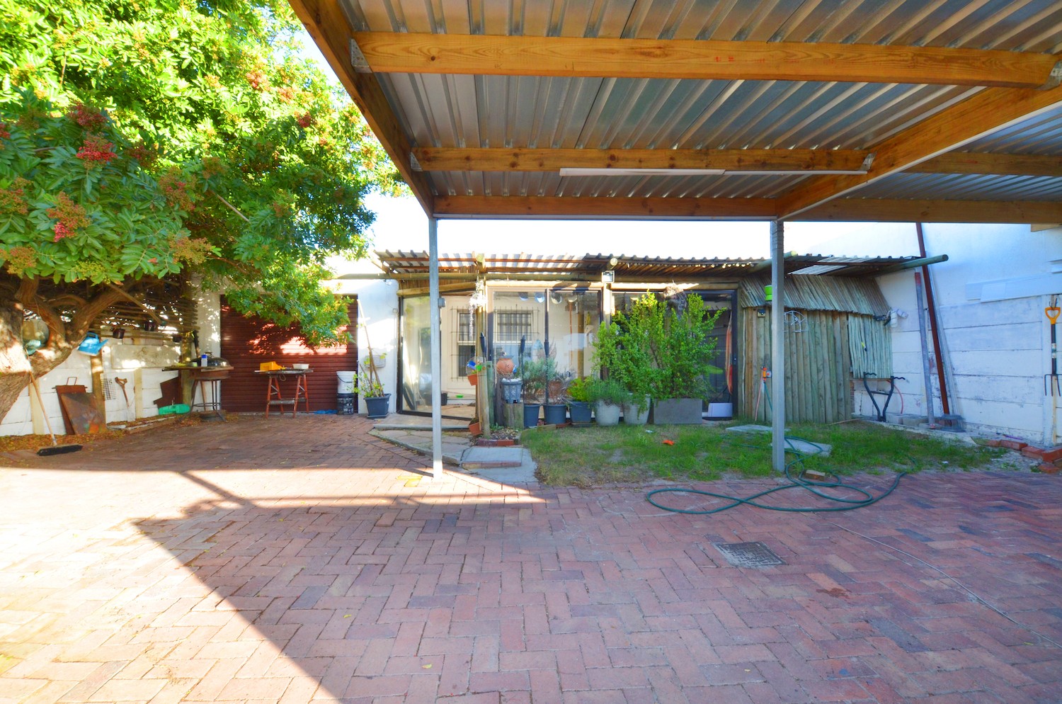 2 Bed Home For Sale in Marina Da Gama (R 1,665,000)