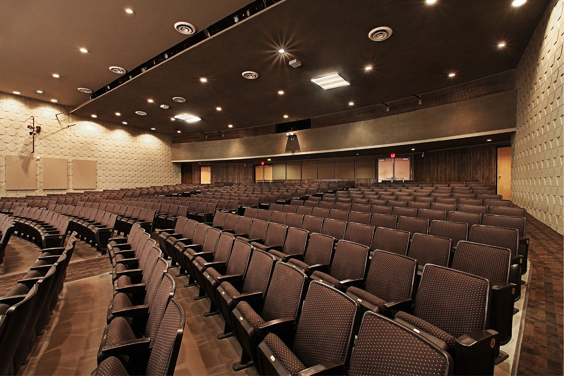 Escanaba High School Diekema Hamann Architecture & Engineering