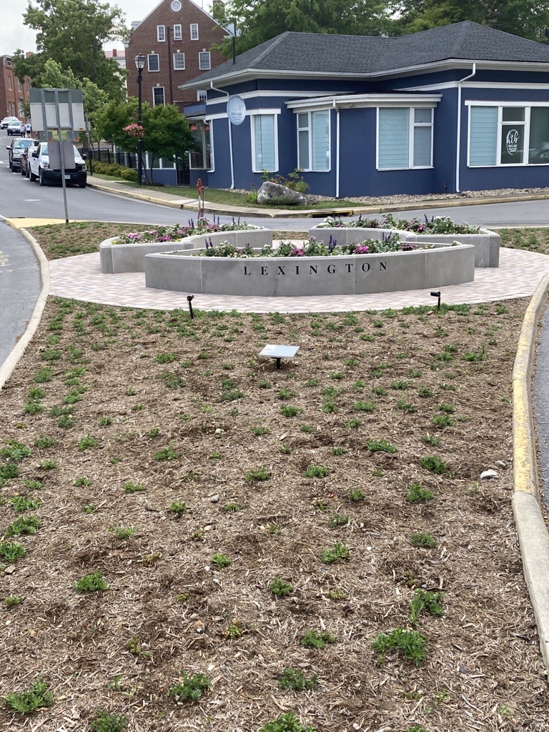 Lexington’s Gateway Triangle Garden Flourishes