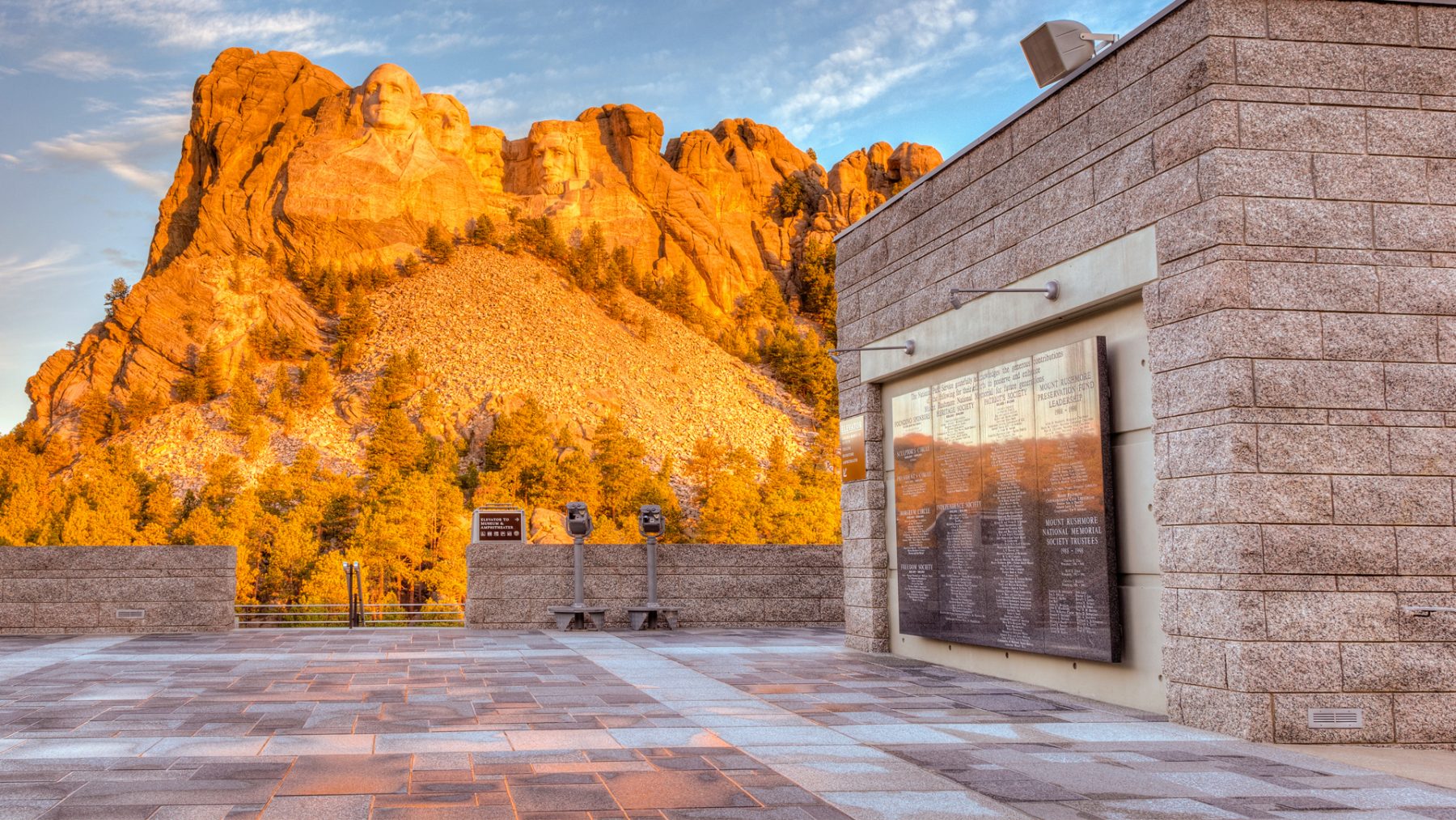 Mount Rushmore DHM Design