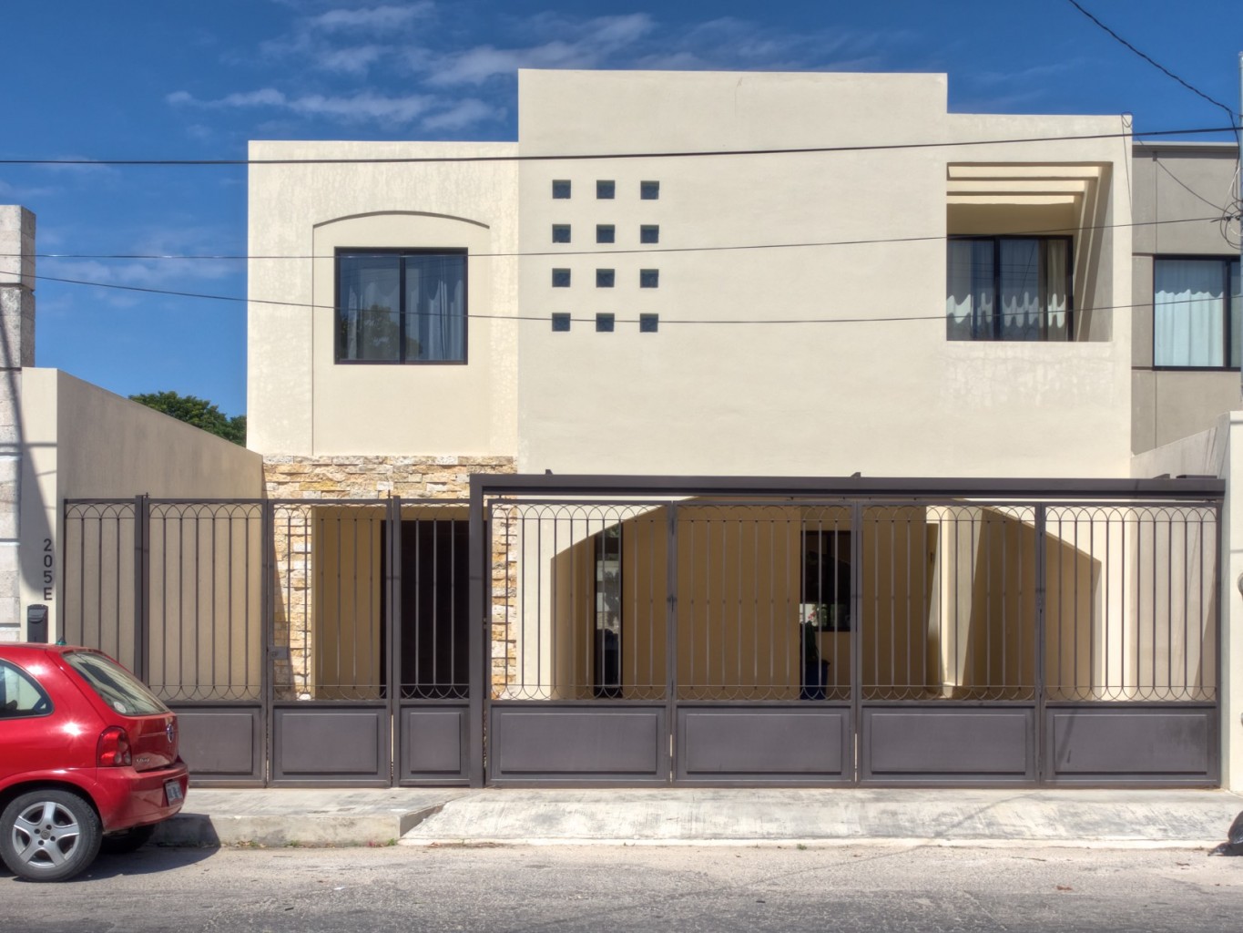 Casa Tamayo in Garcia Gineres DH Real Estate