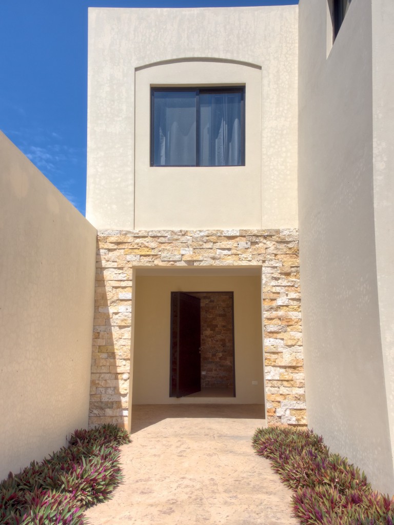 Casa Tamayo in Garcia Gineres DH Real Estate