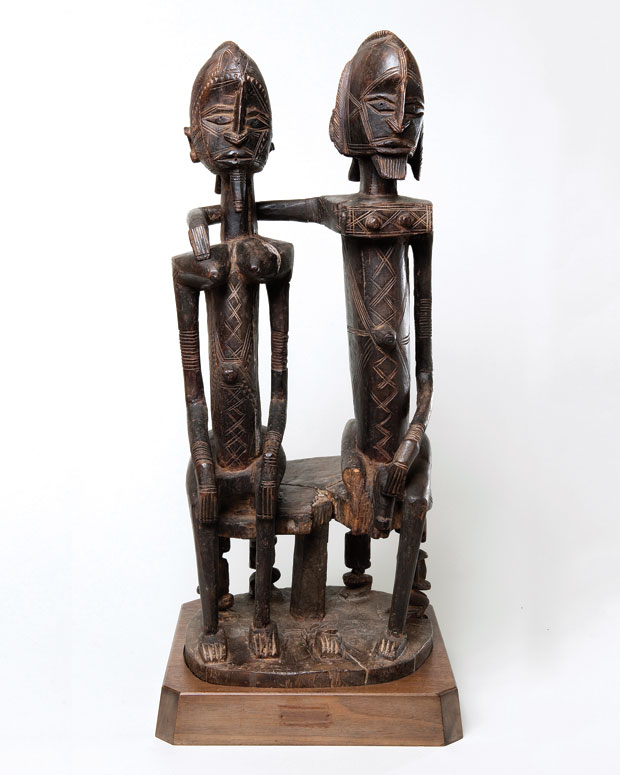 Visiting African art collections around the world DHOW Moçambique