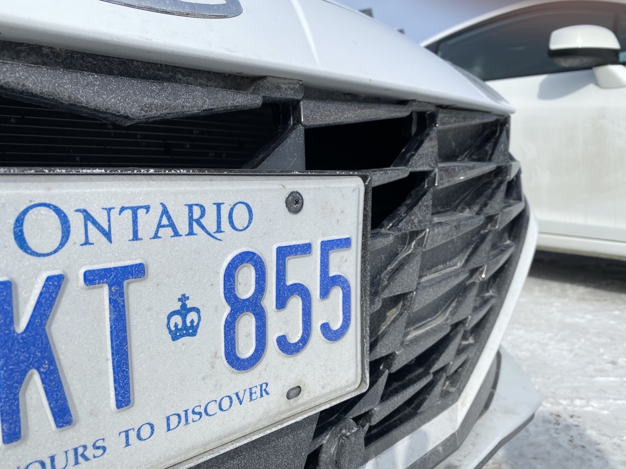 Provincial government scraps licence plate stickers and renewal fees