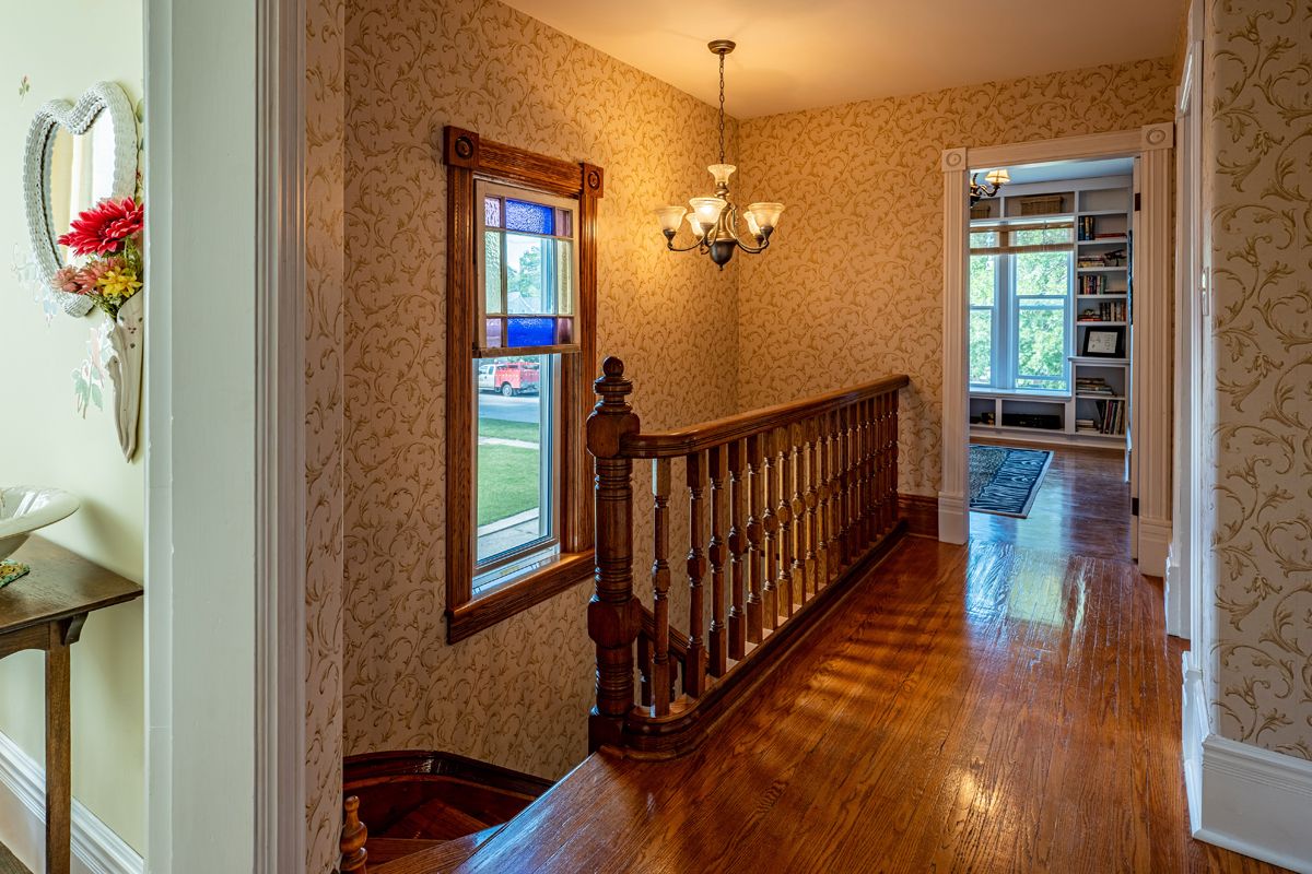 The history of former prime minister Arthur Meighen and his Portage