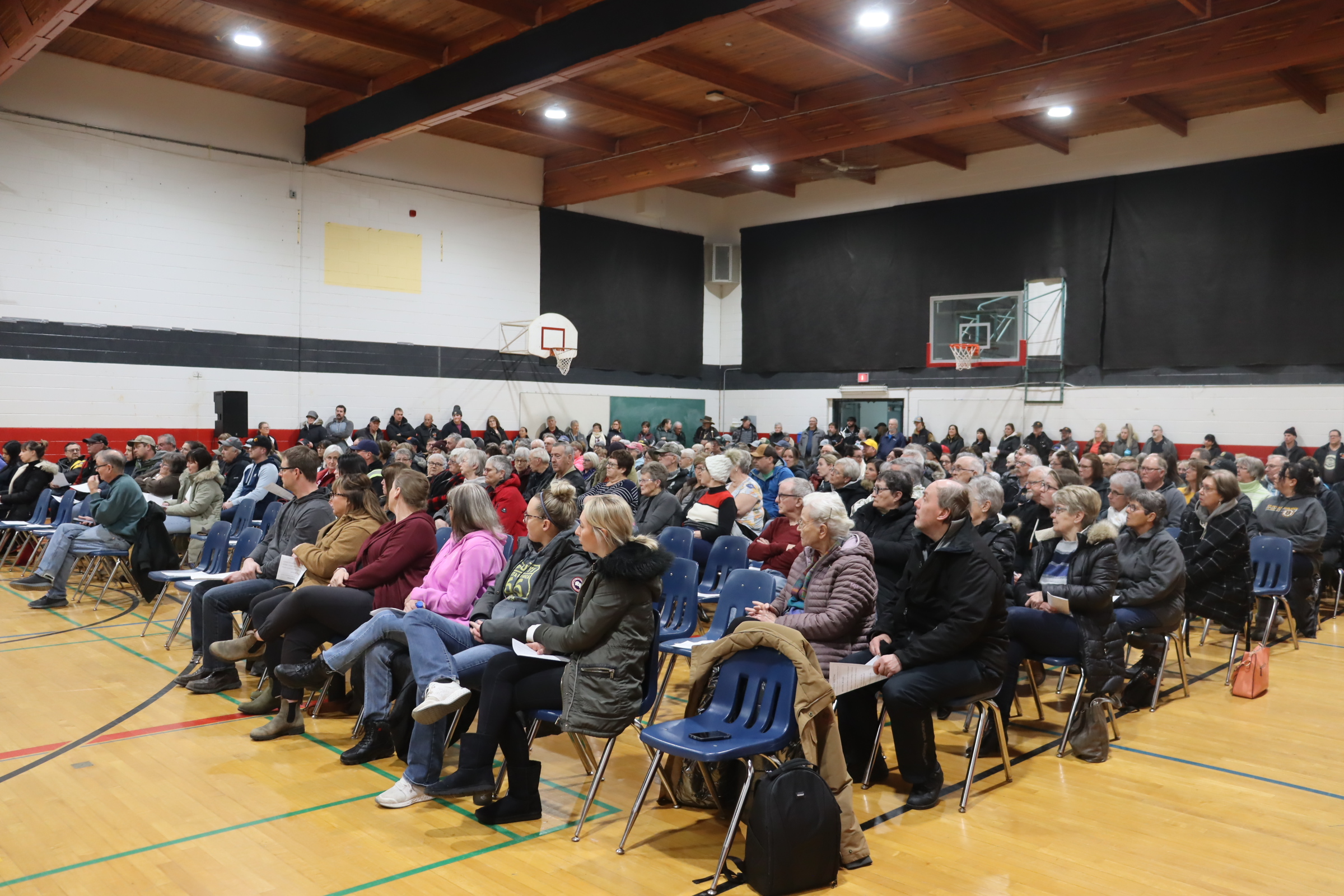 Oxbow hosts town hall meeting discussing disruptions in local health