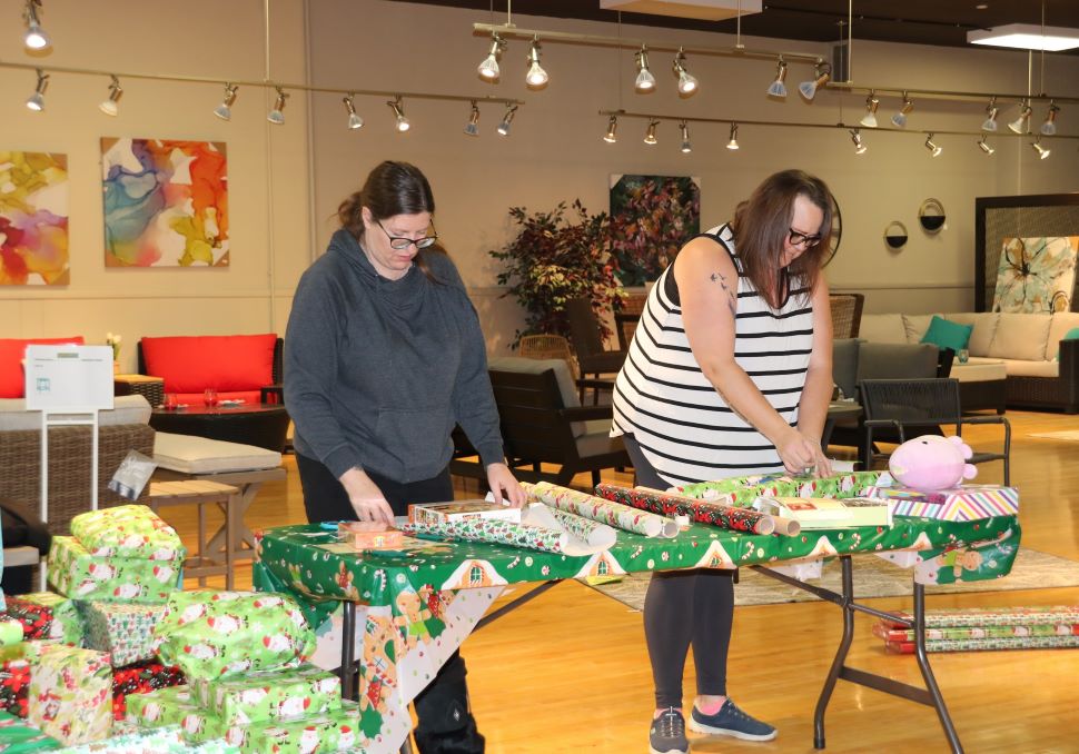 Ashdown’s collects over 170 donations for toy drive DiscoverMooseJaw