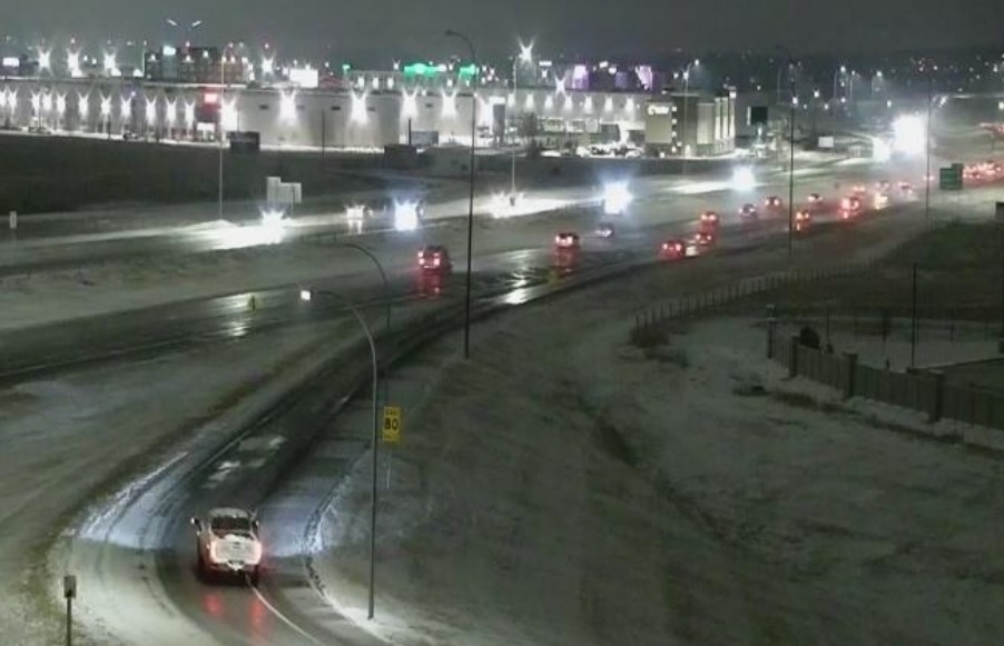 Airdrie's first snow dump may cause headaches for motorists