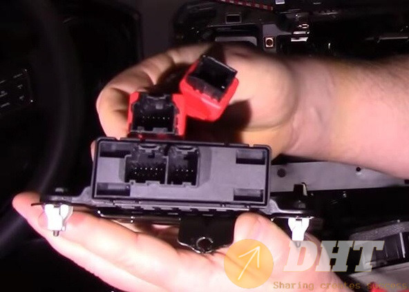 How to use Chrysler BYPASS 12+8 cable on a 2018+ Chrysler with Scan