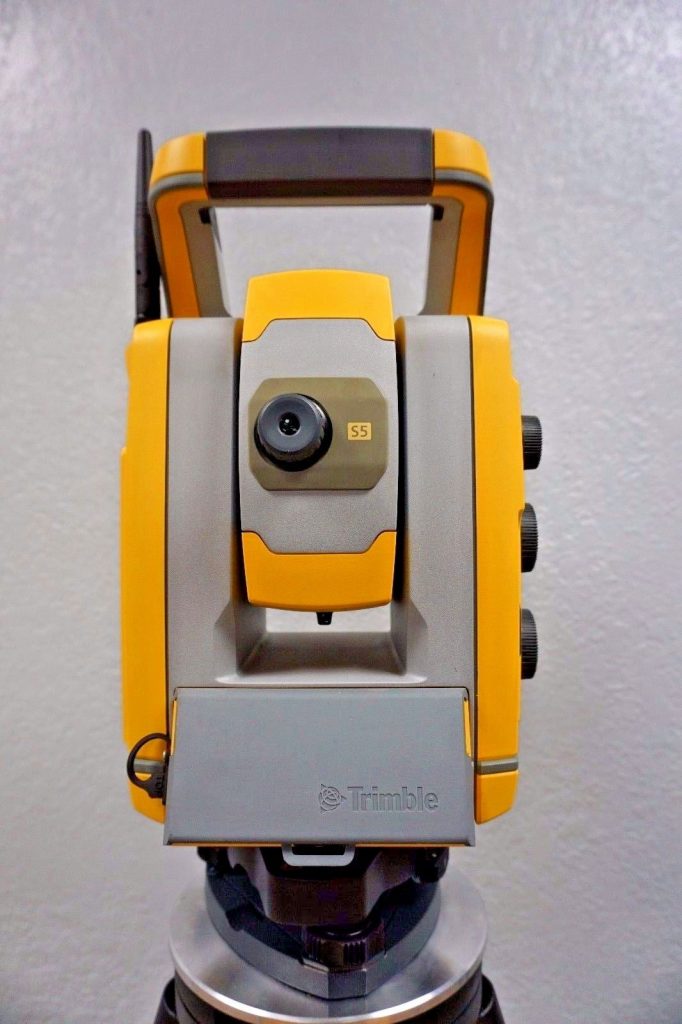 Trimble S5 DR Plus Robotic Total Station 5″ Sec TSC3 Access SPS S6 DH