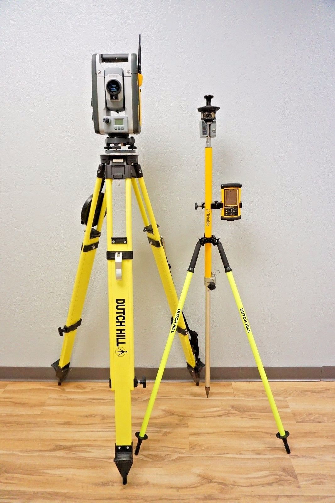 Trimble RTS555 DR WLAN 5″ Robotic Total Station Nomad MEP BIM Software