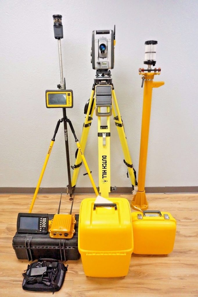 Trimble SPS930 Robotic Total Station 1″ Sec Machine Control UTS system
