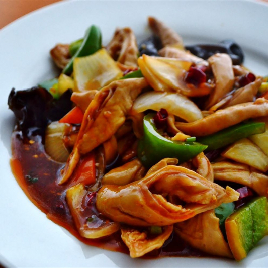 G10. Pork Intestine with Hot Pepper Eight Noodles