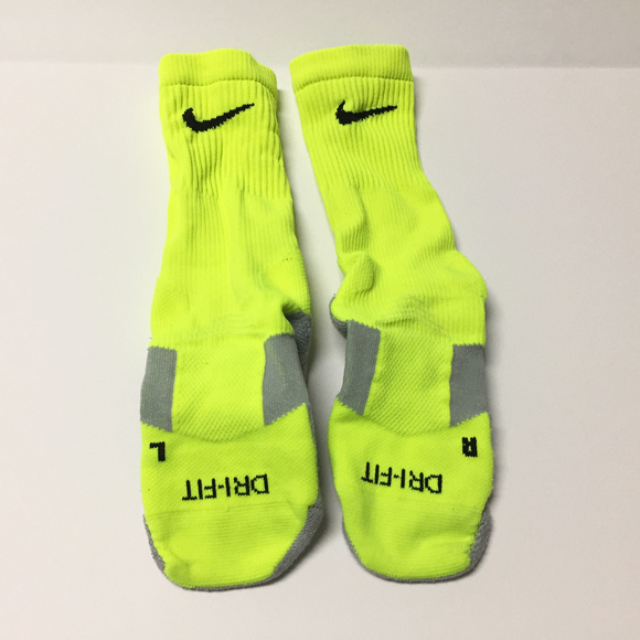 Buy > medium size socks nike > in stock