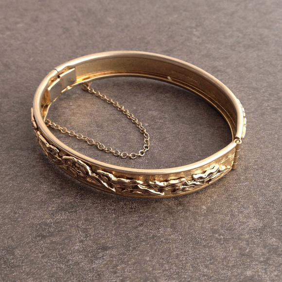 Whiting & Davis Jewelry Vintage 5s Whiting Davis Gold Bracelet Poshmark