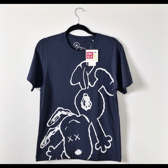 Uniqlo Shirts Kaws X Peanuts Snoopy Graphic Tee Bundle Nwt Poshmark