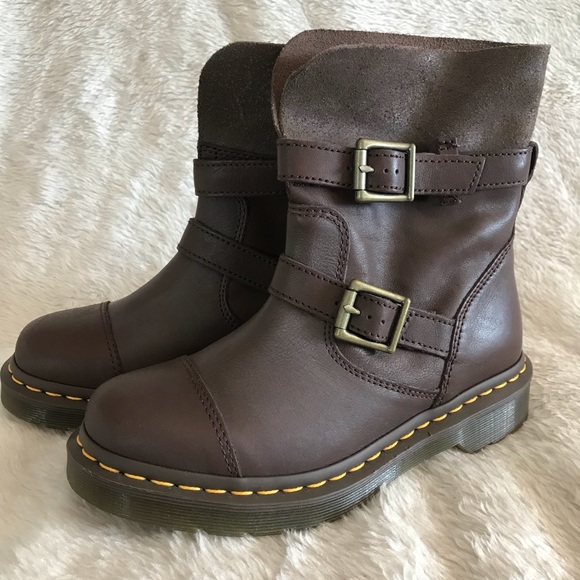 DR. MARTENS WOMEN'S Kristy Slouch Boots Leather EU 38 US 7