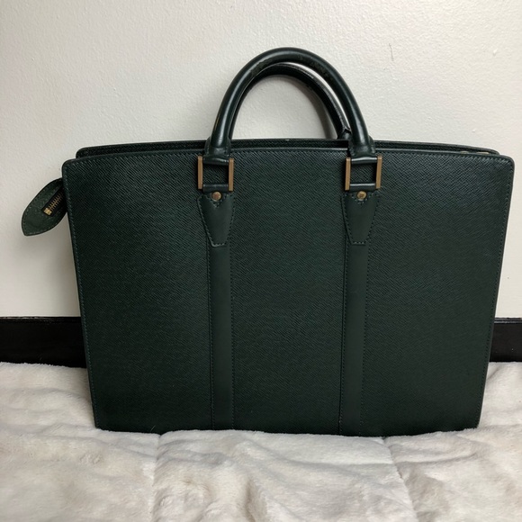 Louis Vuitton Bags Auth Porte Documents Green Epi Poshmark