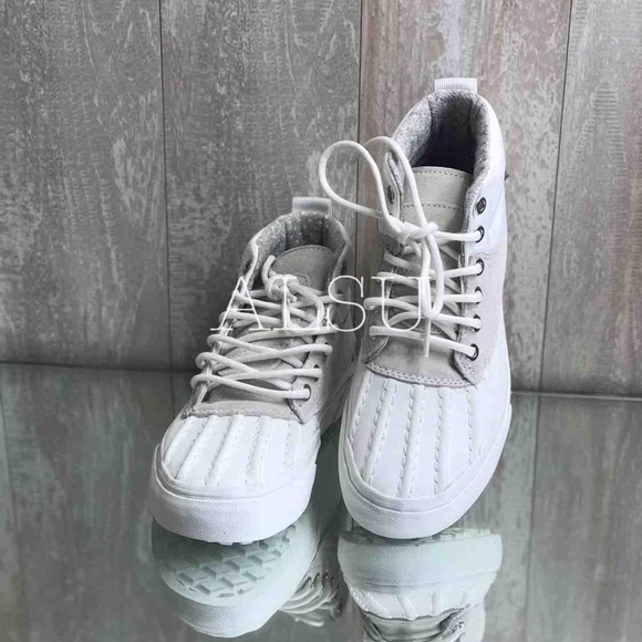 Vans Shoes Nwt Vans Sk8hi Del Plato Scotchgard White Kids Poshmark