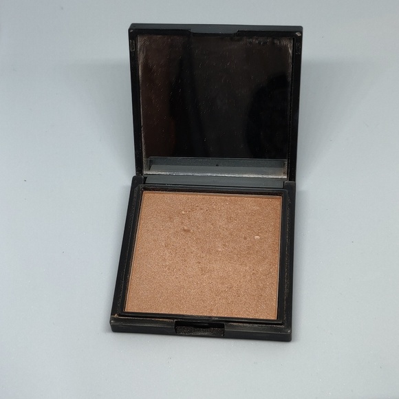 Cargo Makeup Cargo Cosmetics Cargohd Picture Perfect Highlight Poshmark