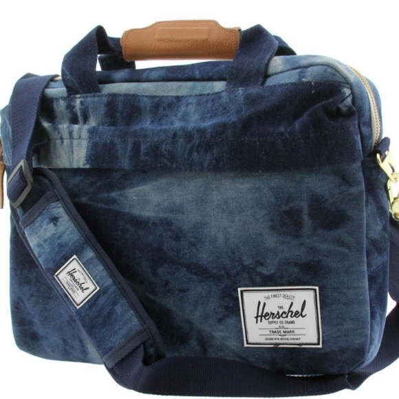 Herschel Supply Co. Bags Herschel Supply Co Clark Messenger Bag
