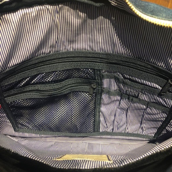 Herschel Supply Co. Bags Herschel Supply Co Clark Messenger Bag