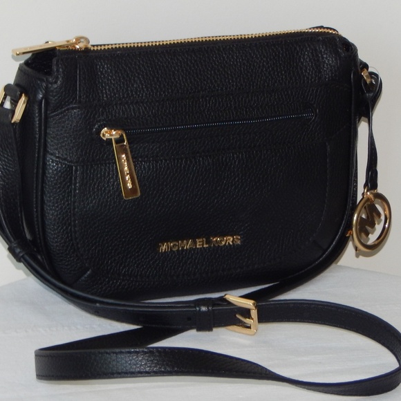 Michael Kors Bags Michael Kors Julia Leather Md Messenger Bag Poshmark