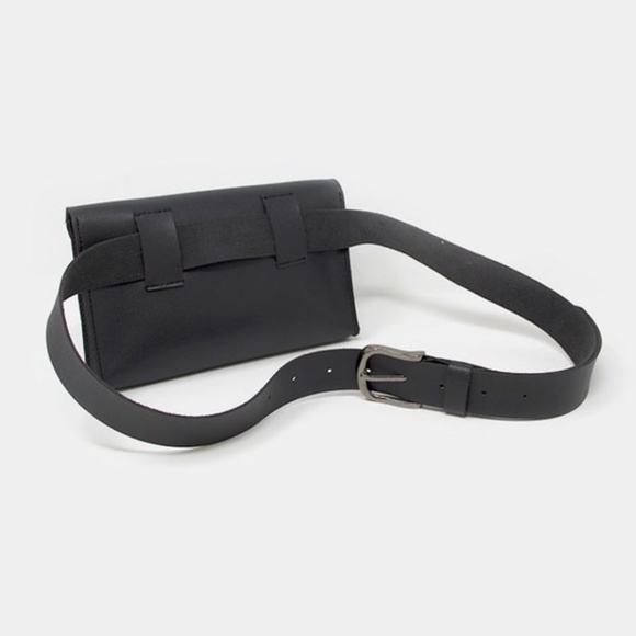 Bags Envelope Fanny Pack Only Silver Left Poshmark