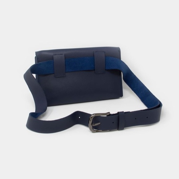 Bags Envelope Fanny Pack Only Silver Left Poshmark