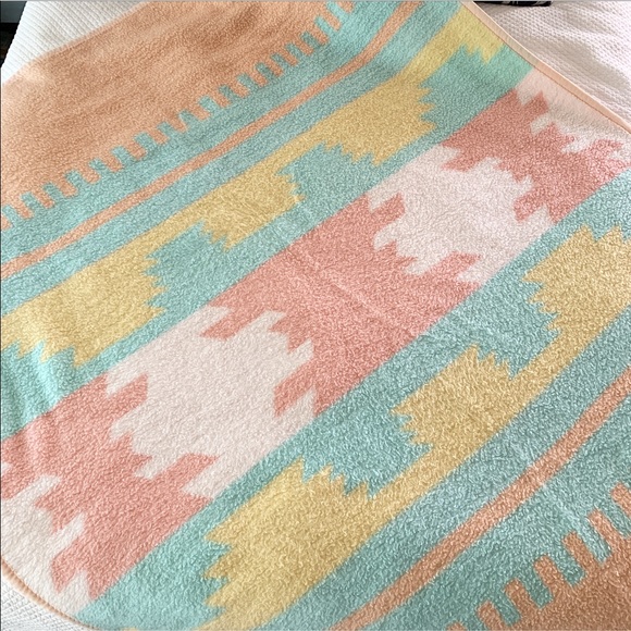 Help our native americans by donating to the southwest indian foundation. Biederlack Bedding Vintage Biederlack Southwest Aztec Blanket Pastel Poshmark