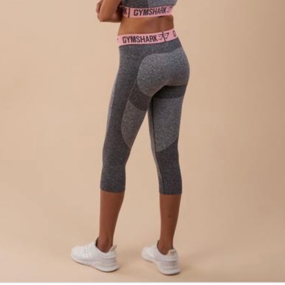 Gymshark Pants &amp; Jumpsuits Gymshark Flex Cropped