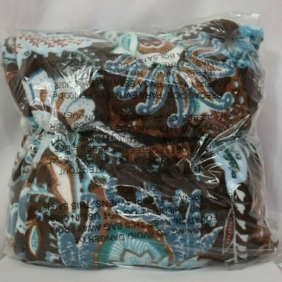 Vera Bradley Bedding Vera Bradley Java Blue Fleece Plush Throw