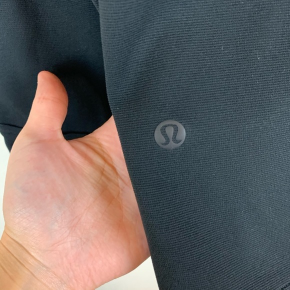 lululemon athletica Jackets & Coats Lululemon Sojourn Button Down