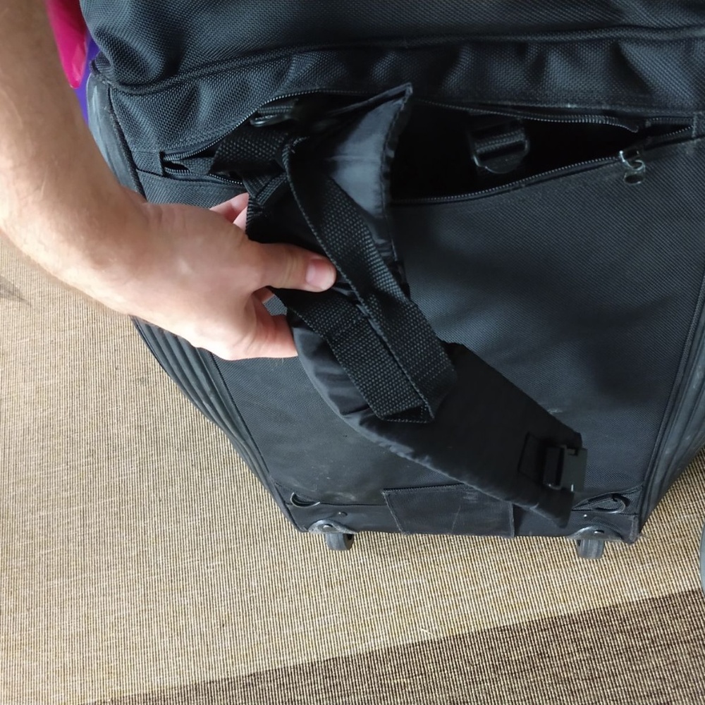 Luxury Xl Eddie Bauer Rolling Duffel Bag Gem