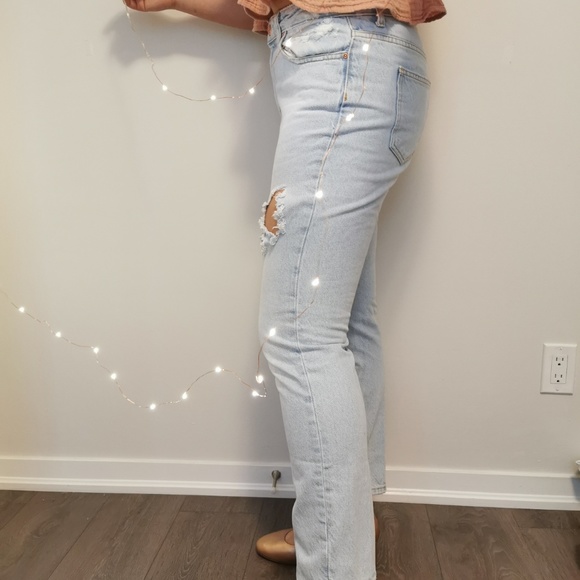 Zara Jeans Zara Distressed Light Wash Mom Jeans Poshmark