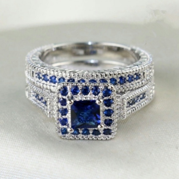 Jewelry New Womens 325 Carat Diamonique Ring Size 8 Poshmark