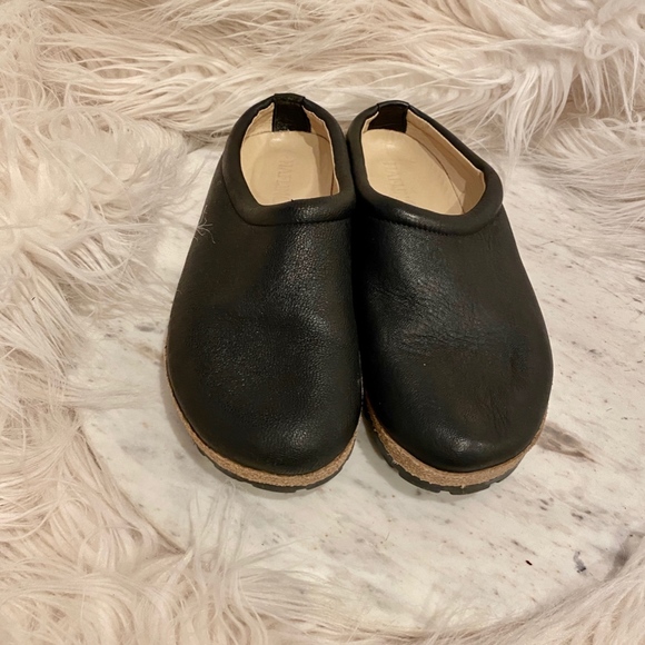 Haflinger Shoes Haflingers Black Calf Leather Poshmark