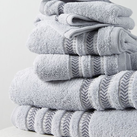 Anthropologie Bath Anthropologie Maisie Metallic Gray Bath Towel Set