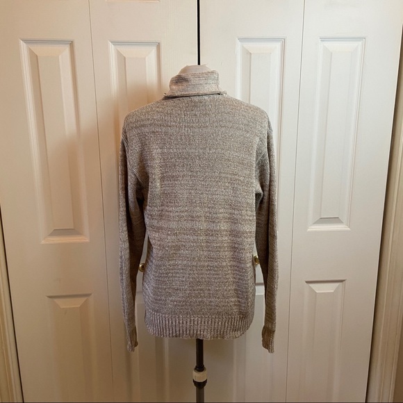 Green 3 Sweaters Green 3 Peace Sign Beige Blue Turtle