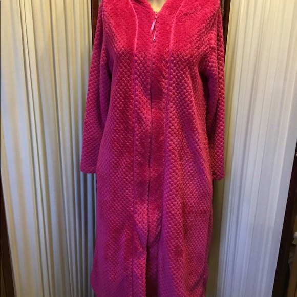 Celestial DREAMS Intimates & Sleepwear Celestial Dreams Hot Pink