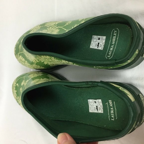 Laura Ashley Shoes Laura Ashley Garden Clogs Us 5 Womens 1012 Poshmark