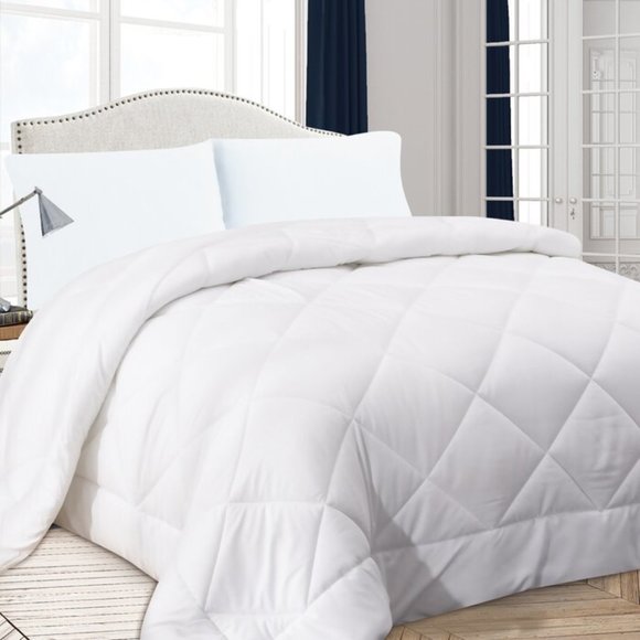 Bedding Hypoallergenic Down Alternative Comforter Queen Poshmark