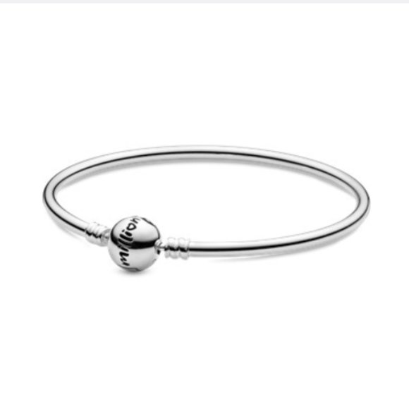 Pandora Jewelry Pandora Moments One In A Million Clasp Bangle Poshmark