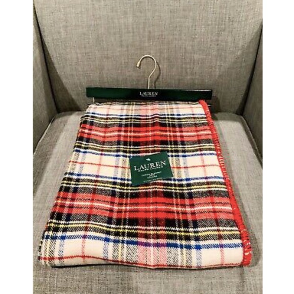 Ralph Lauren Accents Nwt Lauren Ralph Lauren Throw Blanket 54x72